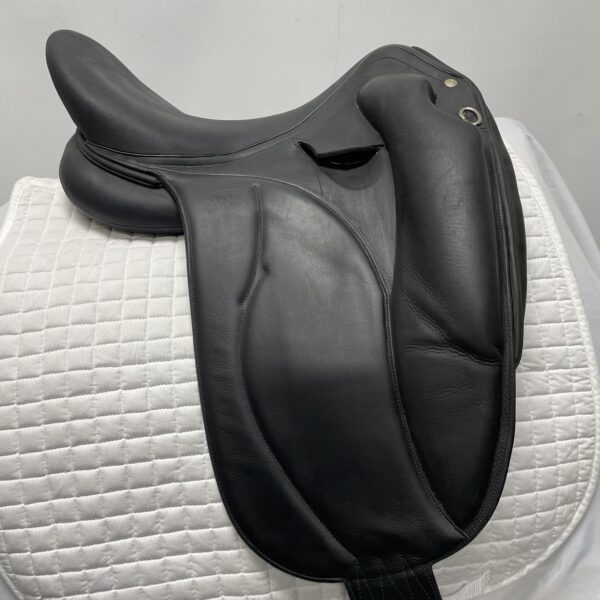 Devoucoux 17.5" Makila Lab Monoflap Dressage Saddle 2245 - Image 2