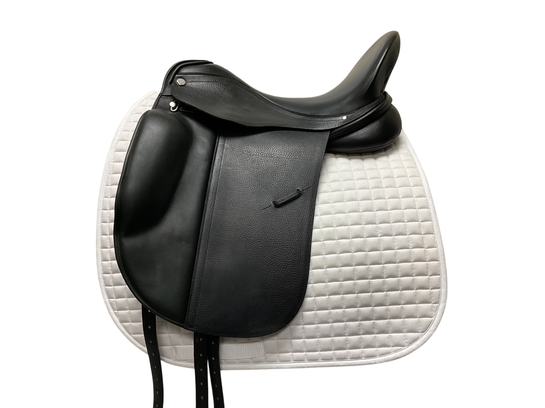 Consignment Dressage Saddles