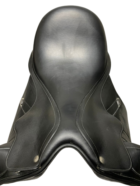Bates Innvoa Dressage LUXE Saddle 17.5