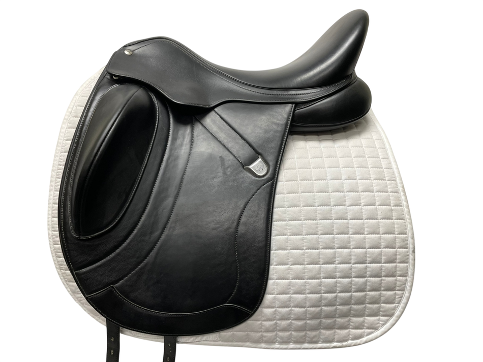 Bates Innvoa Dressage LUXE Saddle 17.5