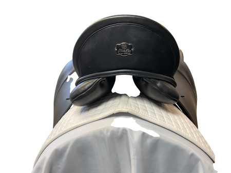 DP Essence Dressage Saddle 17.5