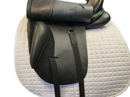 DP Essence Dressage Saddle 17.5
