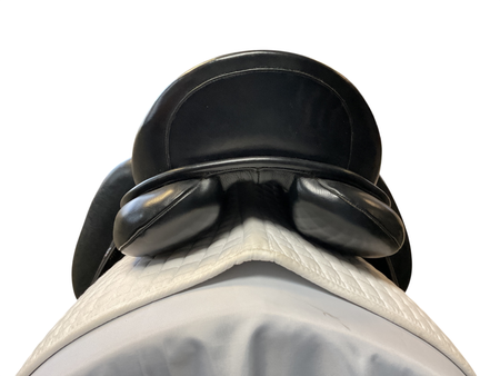 Tota Classic Dressage Saddle 17.5 MW