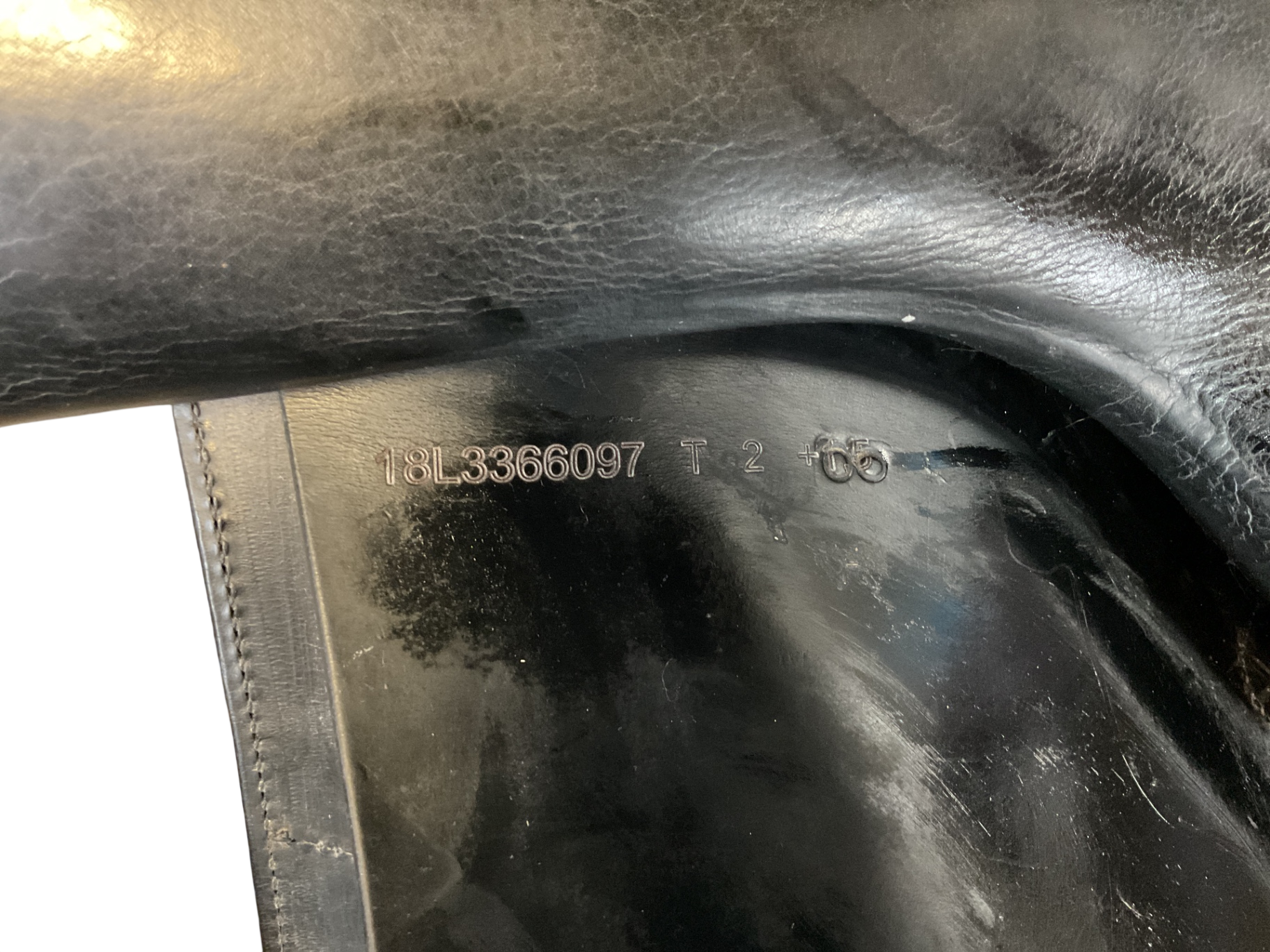 Amerigo Alto Dressage Saddle, 18 Black 