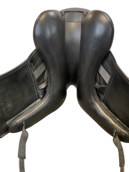 Mac Rider Burlington Dressage Saddle 17.5 