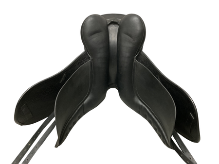 County Perfection Dressage Saddle 17 M