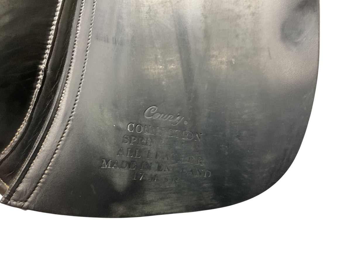 County Connection Dressage Saddle 17 M