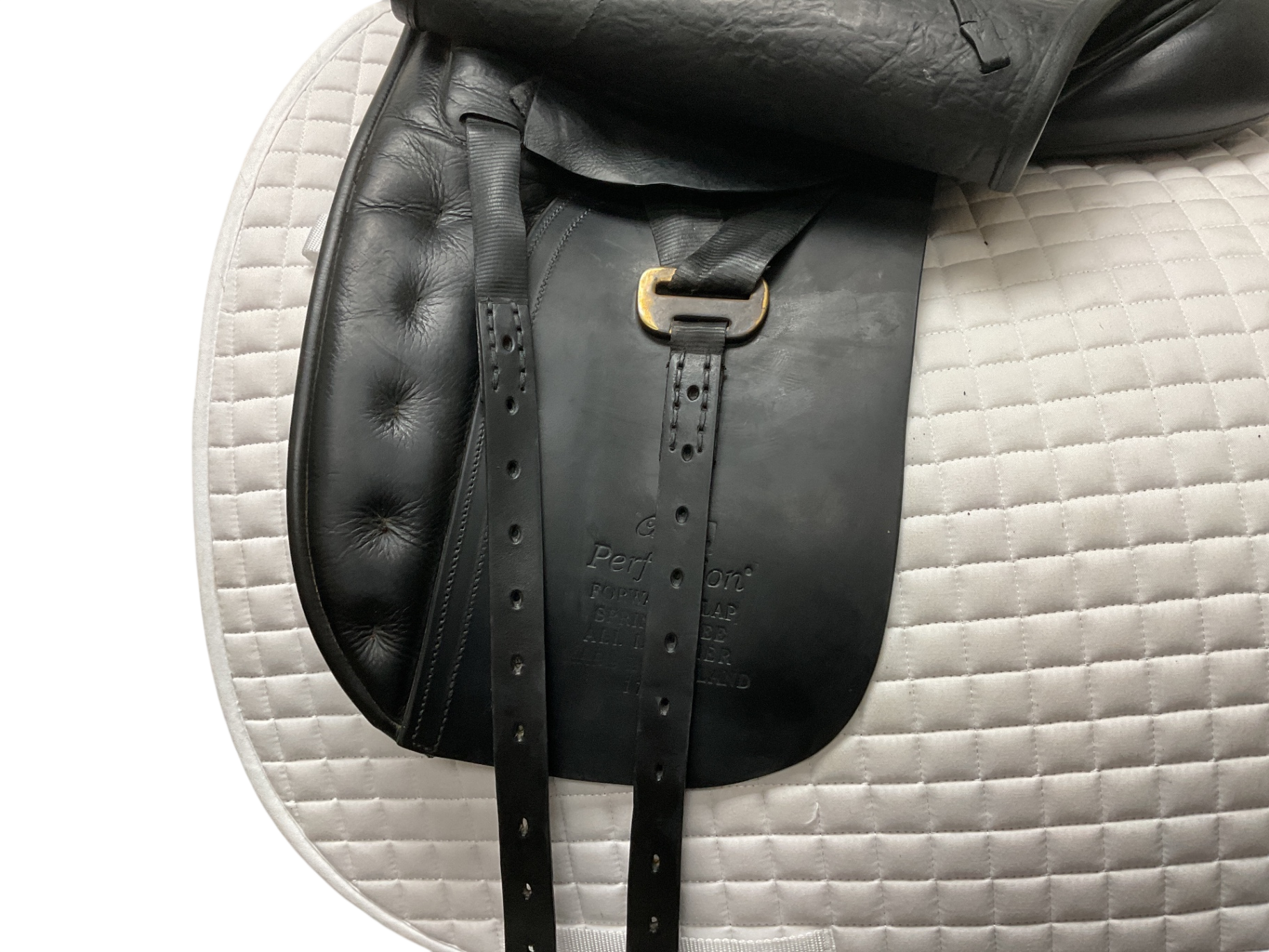 County Perfection Dressage Saddle 17 M