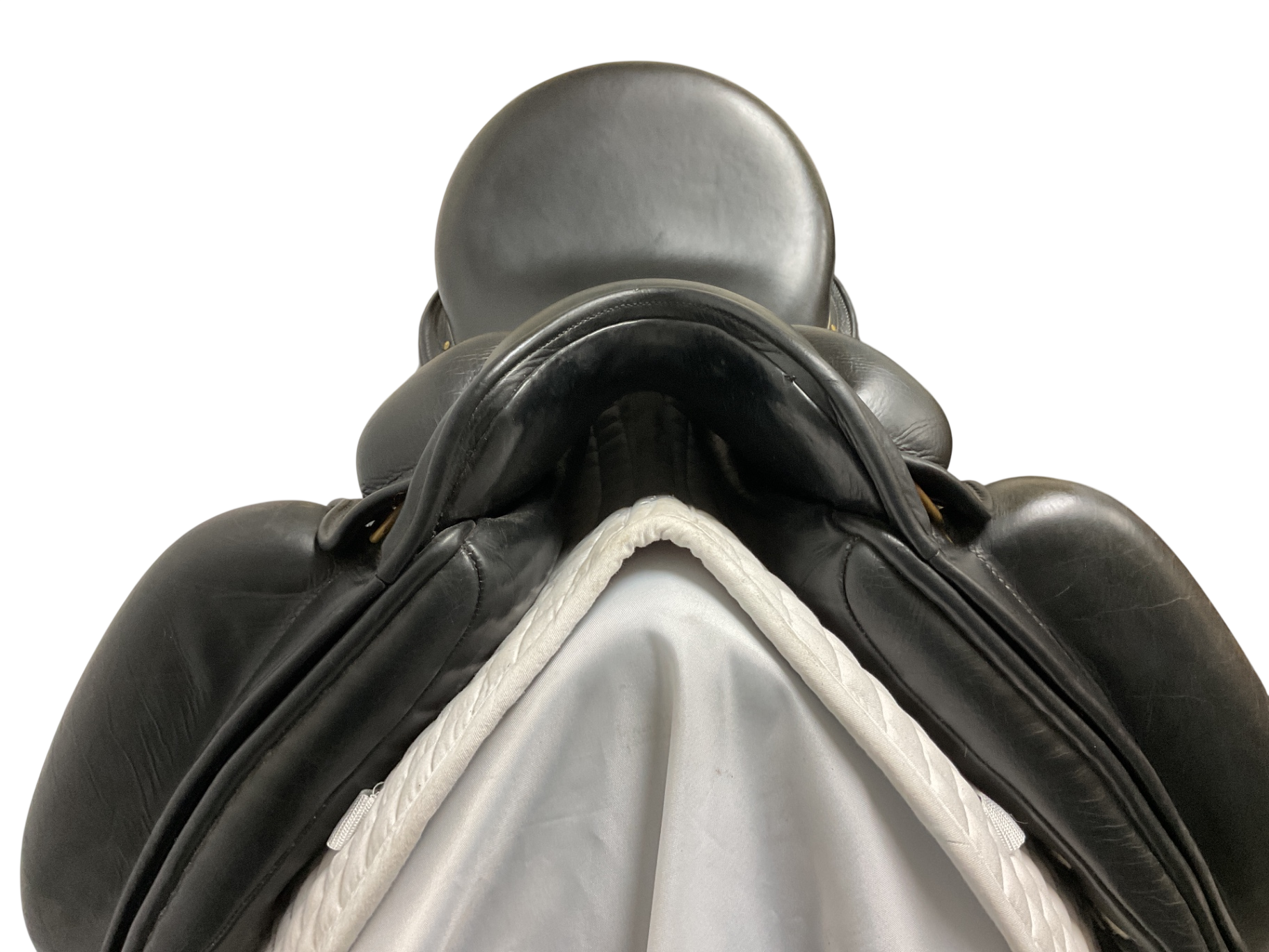 Albion Revelation Dressage Saddle 17.5 T