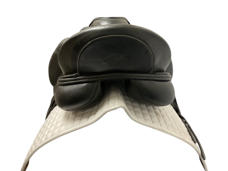 Albion Revelation Dressage Saddle 17.5 T
