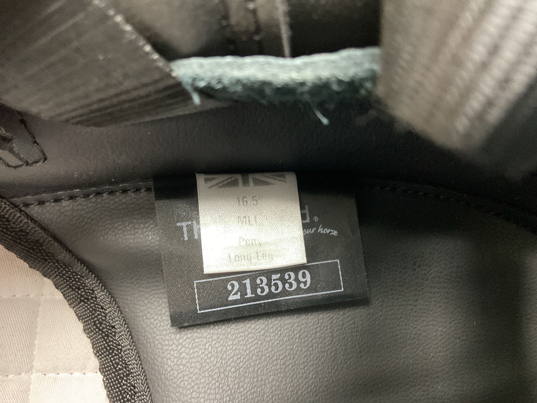 Thorowgood T4 Pony Long Leg GP Saddle 16.5 Black