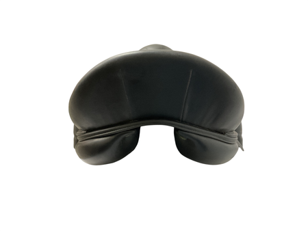 Devoucoux Mendia Dressage Saddle 18 M
