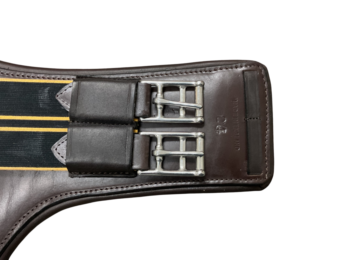 Masters Short Belly Guard Girth 24 Brown