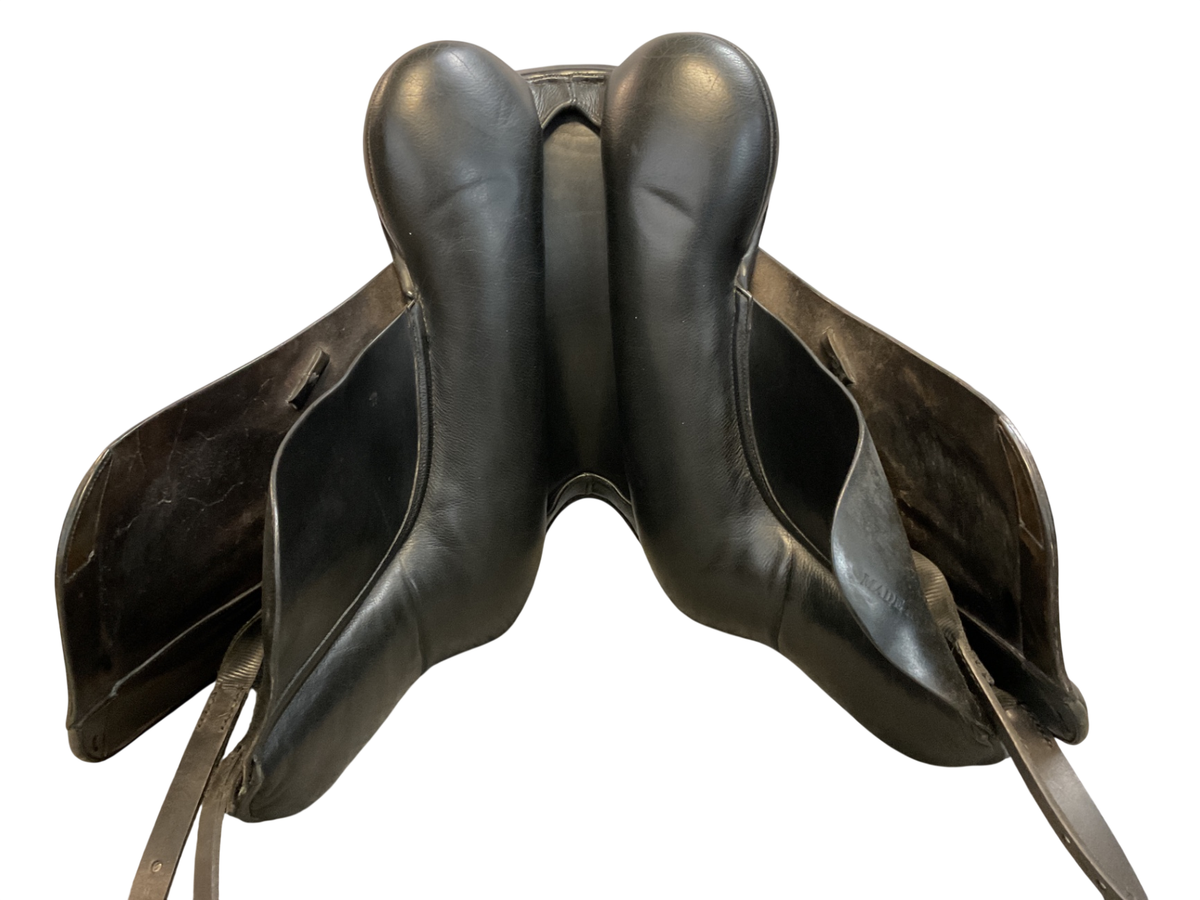 Patrick Saddlery Classic Dressage Saddle 17 MW Black