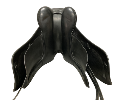 County Perfection Dressage Saddle 17 NM Black