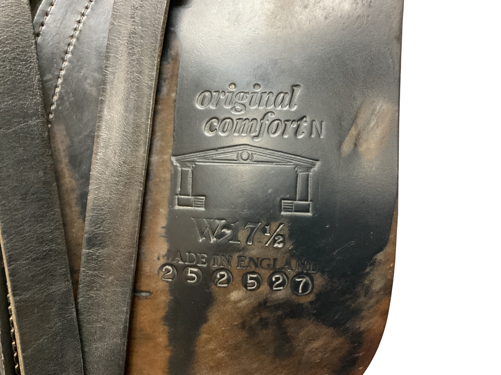 Albion Modified Comfort Dressage Saddle 17.5 W