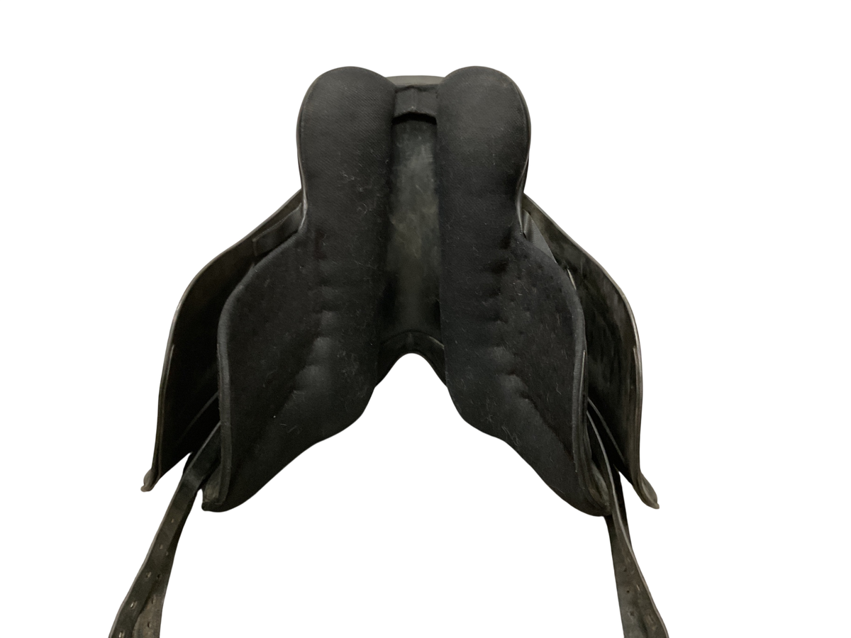 Masters Dressage Saddle 18 MW Black