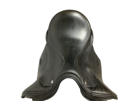 Adam Ellis Saddlery The Brio Dressage Saddle 17.5 MW Black