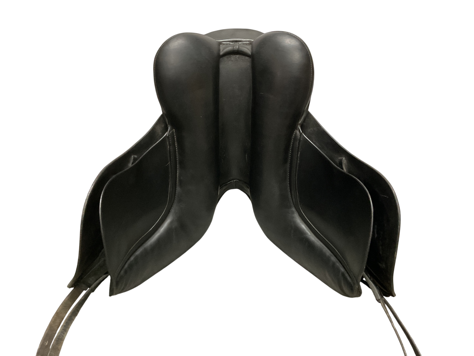 Adam Ellis Saddlery The Brio Dressage Saddle 17.5 MW Black