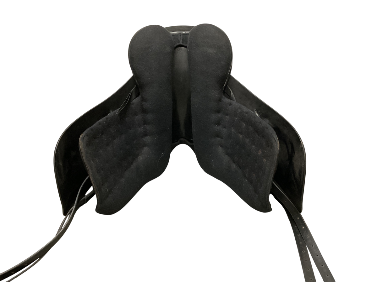 Masters Dressage Saddle 18 MW