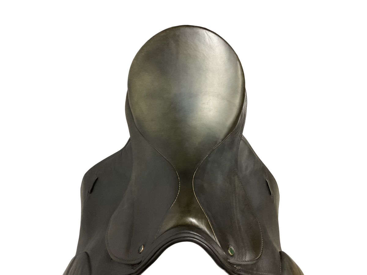 Stubben W Romanus Dressage 17.5 32cm