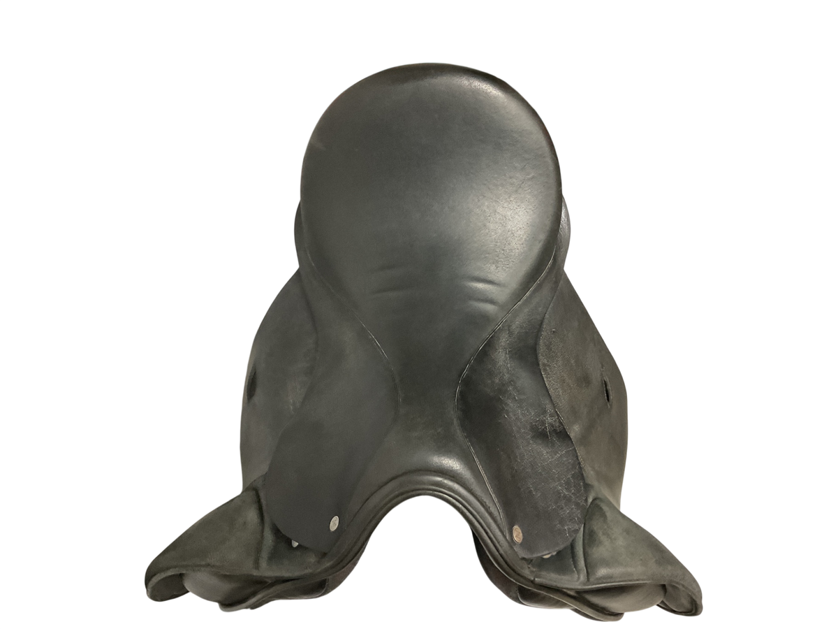 Masters Dressage Saddle 18 MW
