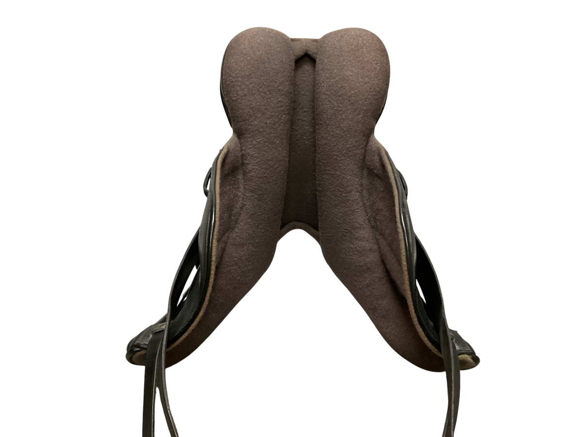 Black Country Vinici Cross Country Saddle 17 M