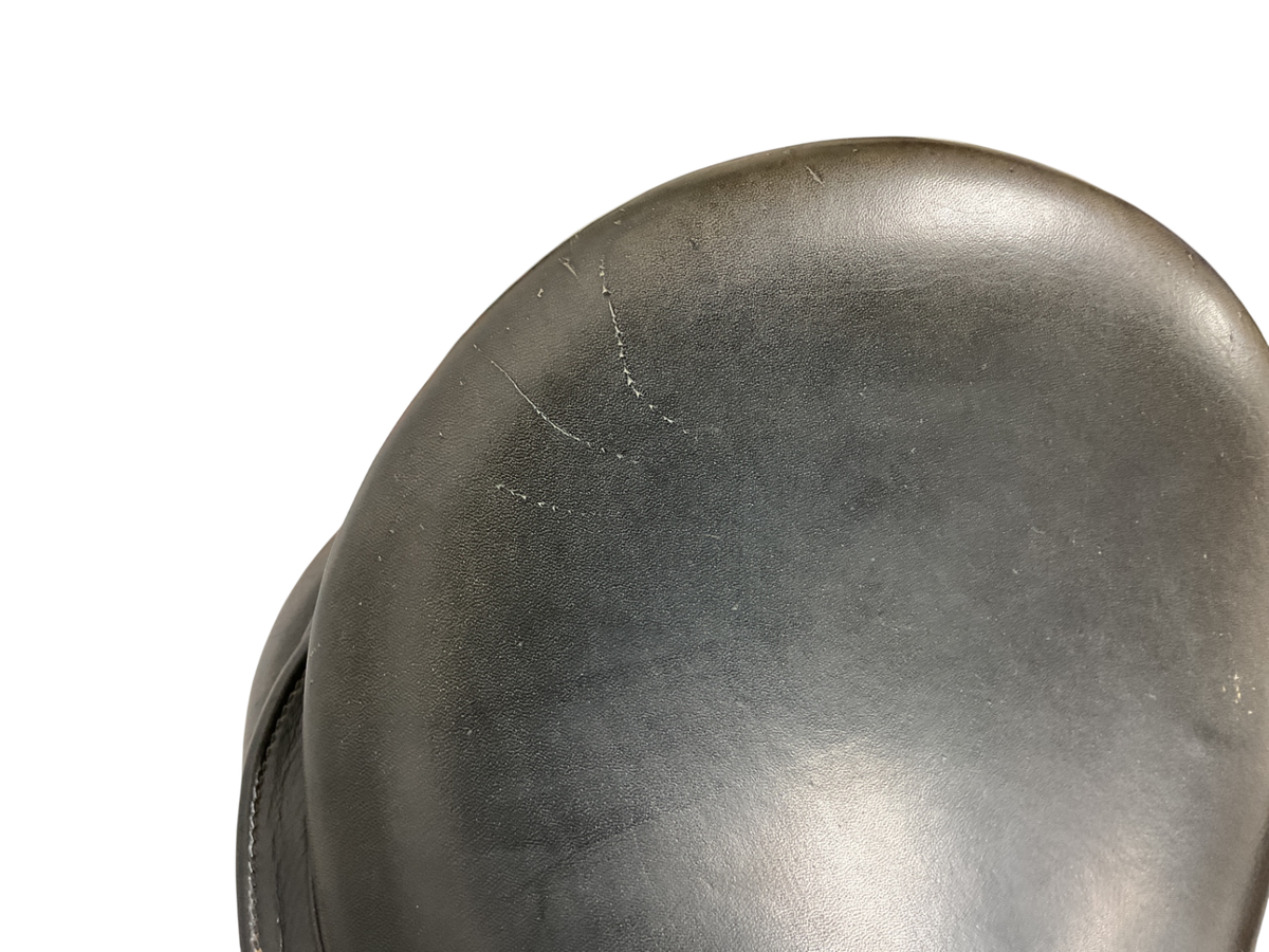 M. Toulouse Aachen Dressage Saddle 17 M