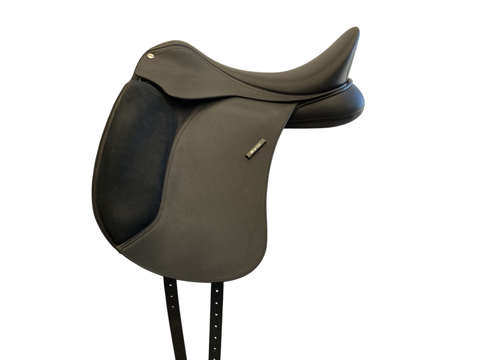 Wintec 500 Dressage Saddle 17.5 Black