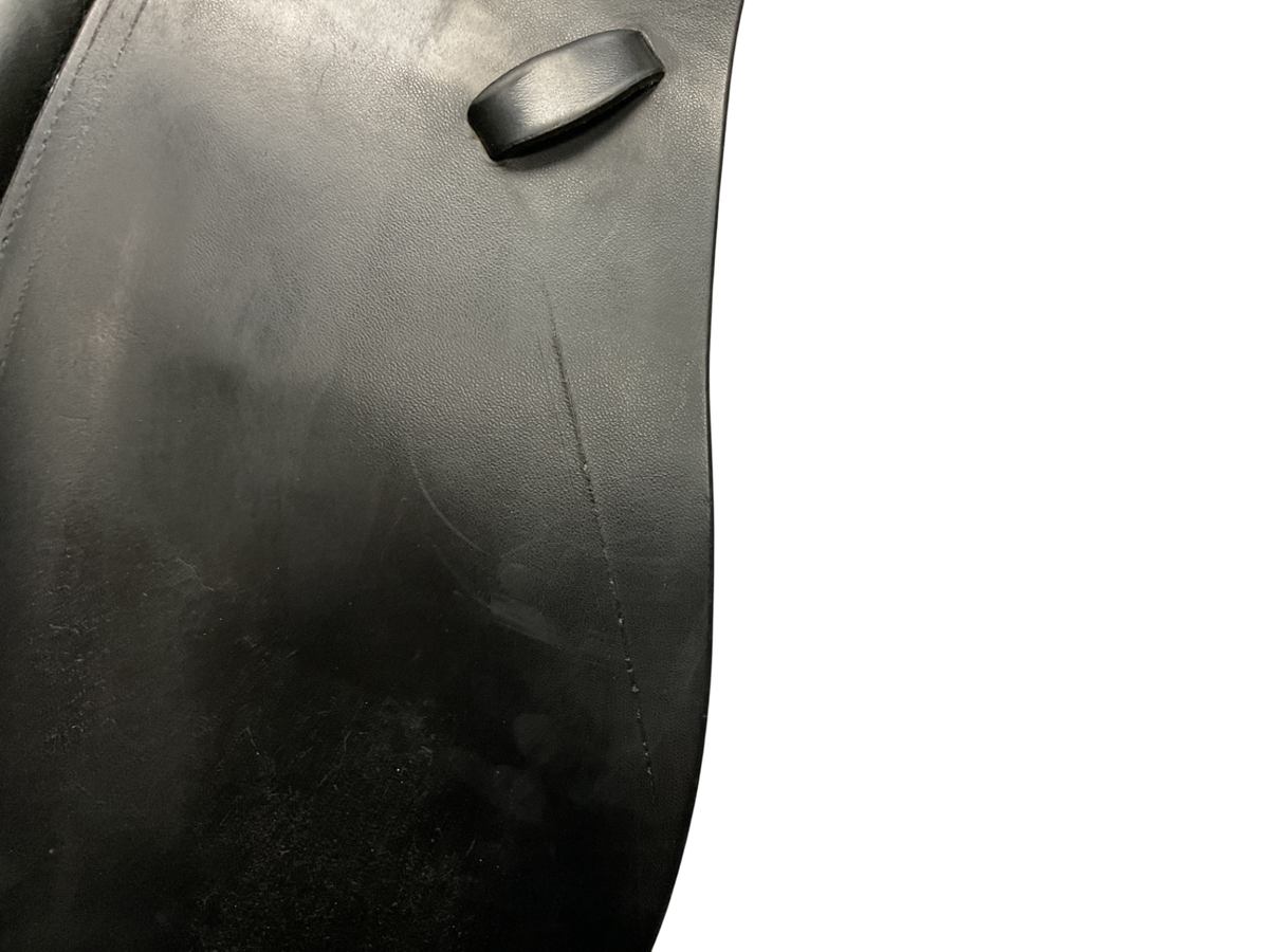 Custom Saddlery Wolfgang Solo Dressage Saddle 18 W