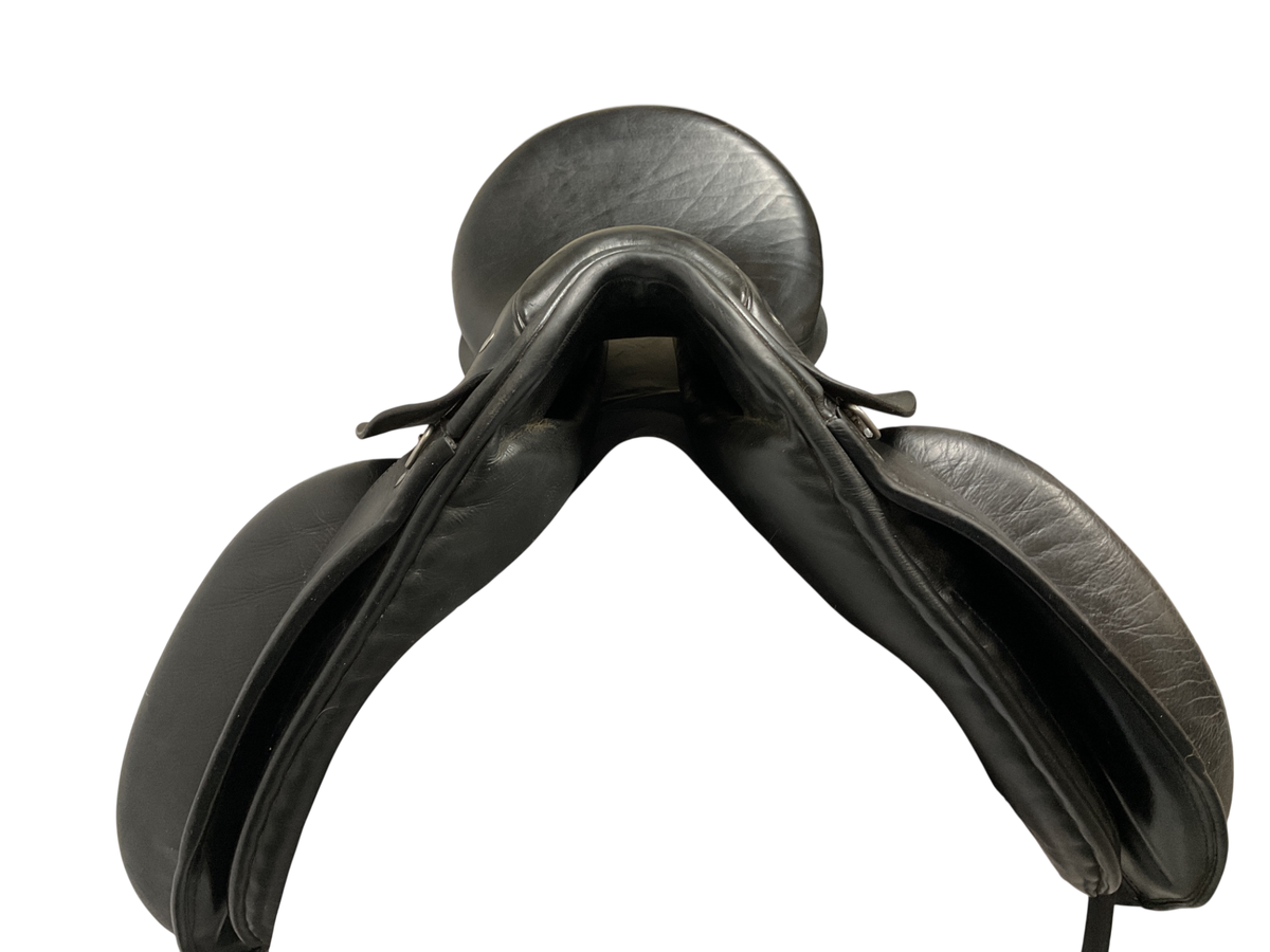 Custom Saddlery Wolfgang Solo Dressage Saddle 18 W
