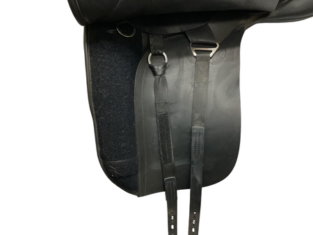 Kent & Masters S Series Dressage 18