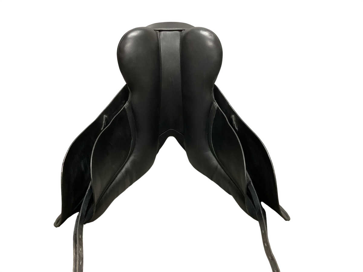 Kent & Masters S Series Dressage 18