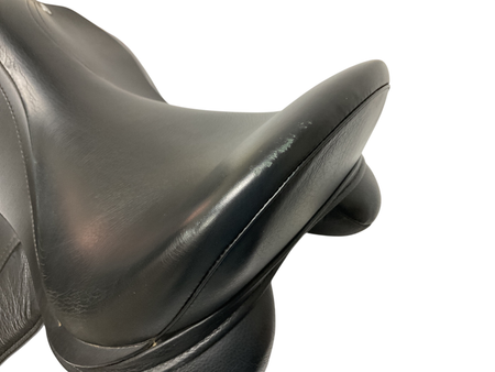 Thorowgood T8 HW Dressage 18
