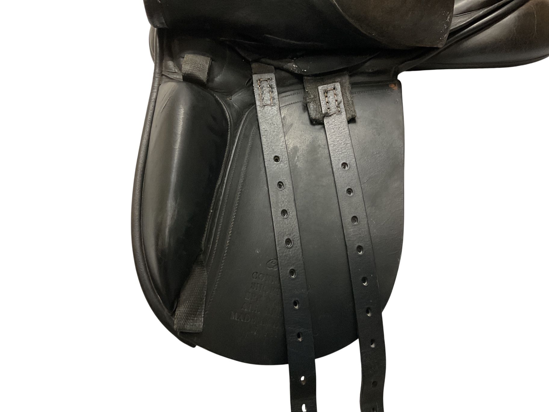 County Saddlery Connection Dressage Saddle 17.5 N