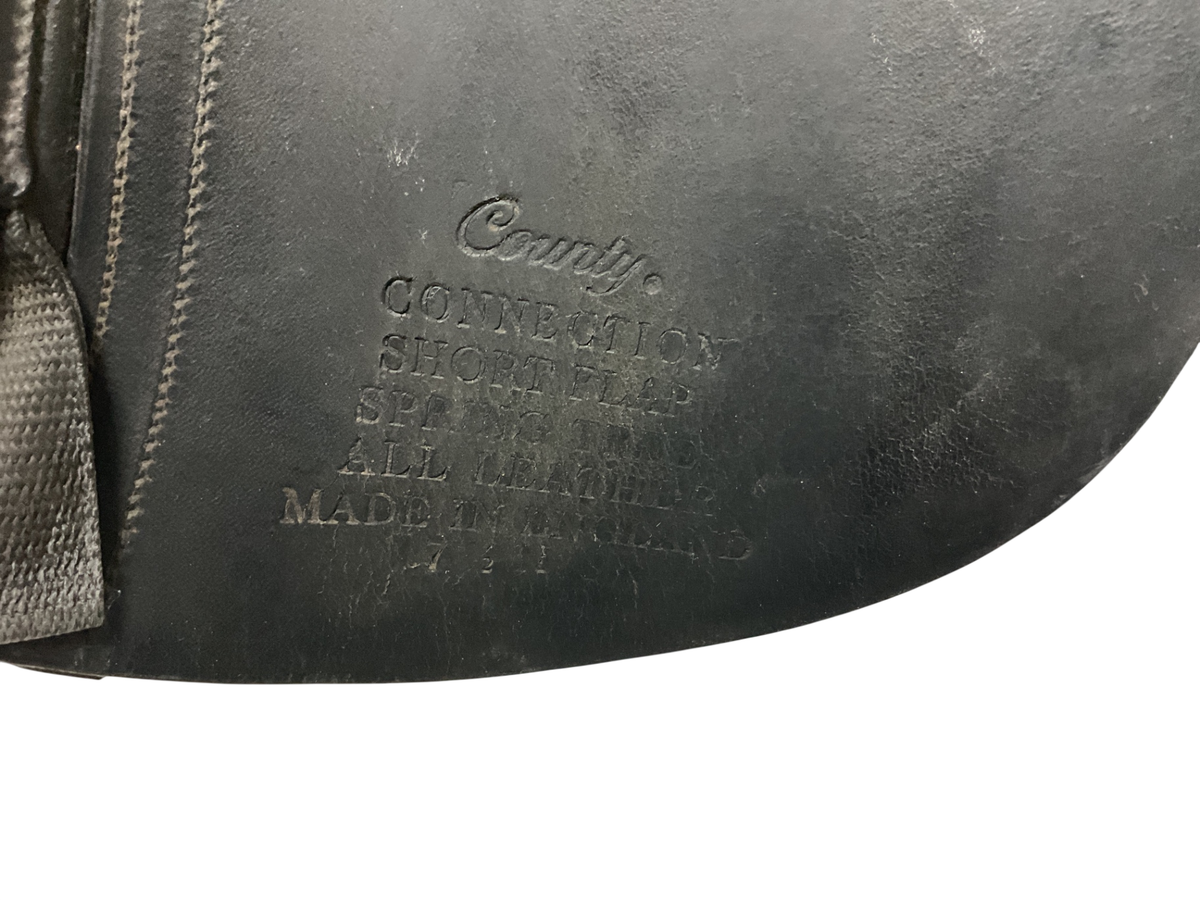 County Saddlery Connection Dressage Saddle 17.5 N