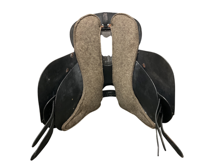 Tucker Equitation Endurance Saddle 18.5 