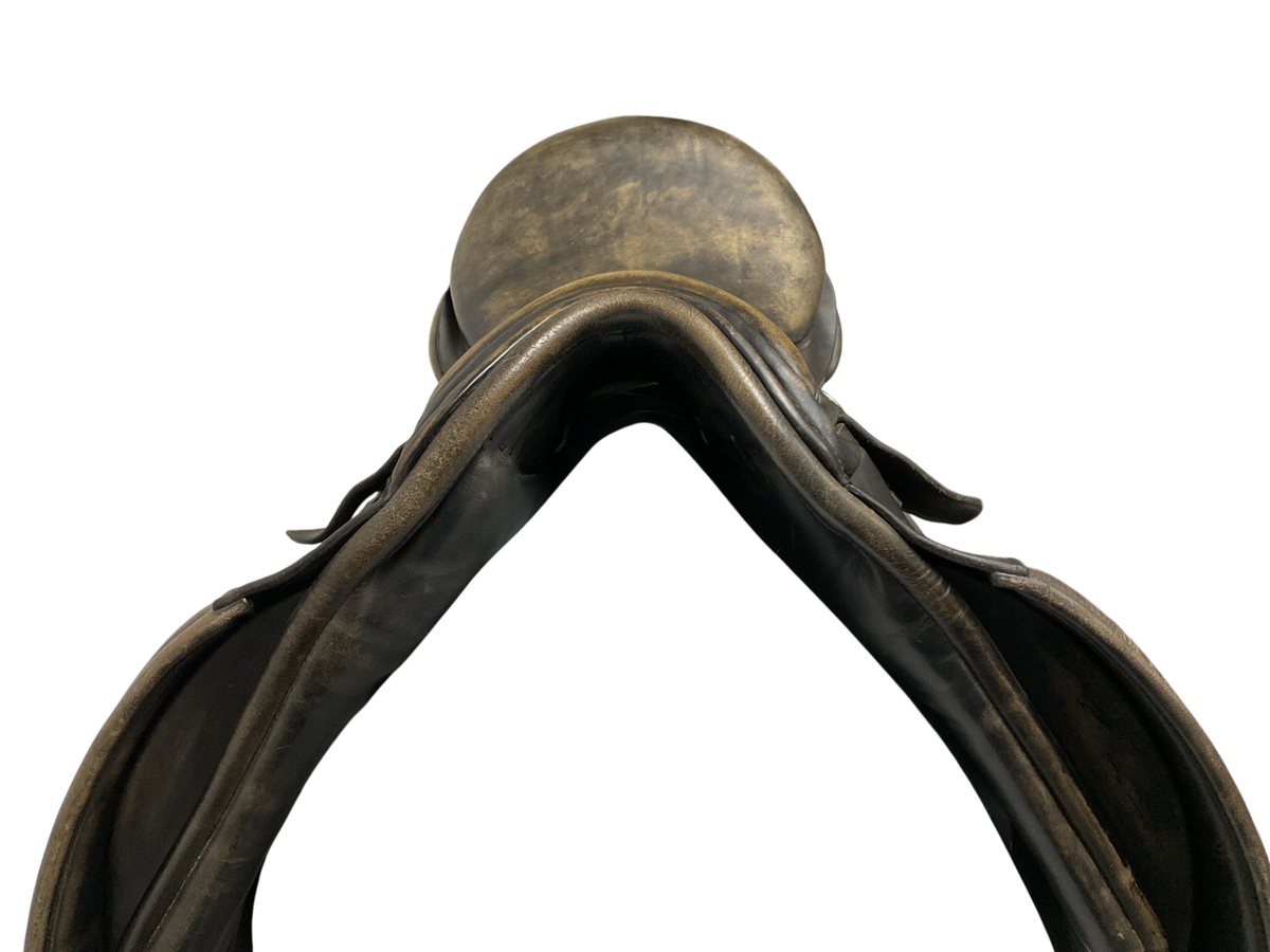 Niedersuss Symphonie Dressage Saddle 16.5