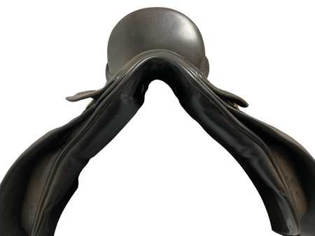 County Connection Dressage Saddles 17.5 WXW