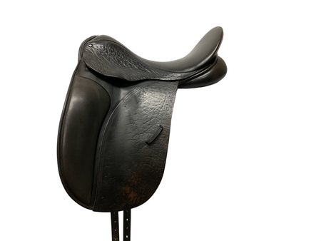 County Connection Dressage Saddles 17.5 WXW