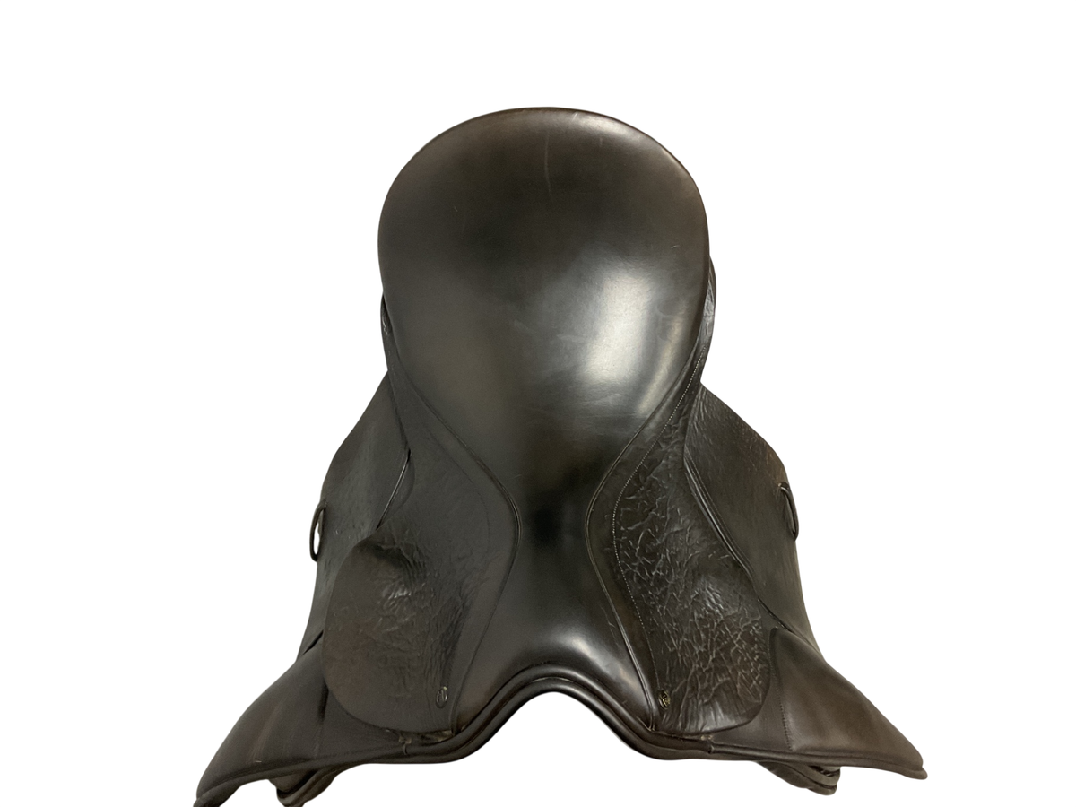 County Connection Dressage Saddles 17.5 WXW