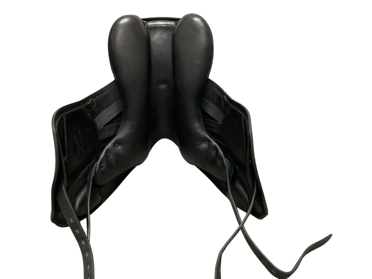 Erreplus Rhythm Dressage 17.5 Black