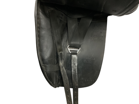 Black Country Dante Carlow Dressage Saddle 17 