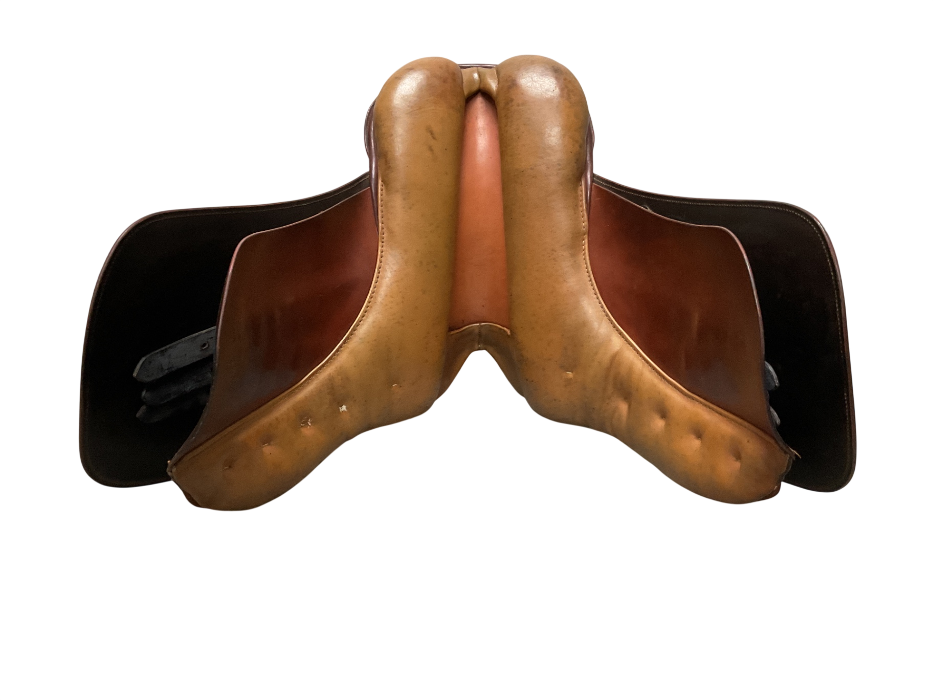 Kieffer Munchen Dressage Saddle 15.5 M
