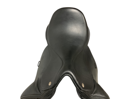 Fairfax Classic Dressage with Moveable Block 17.5 Black