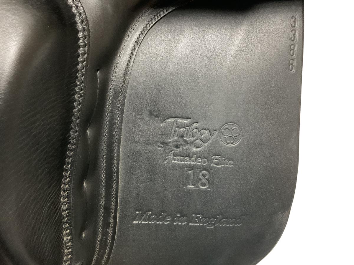 Trilogy Amadeo Elite Dressage Saddle 18 MW