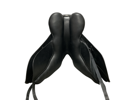 Fairfax Classic Dressage with Moveable Block 17.5 Black