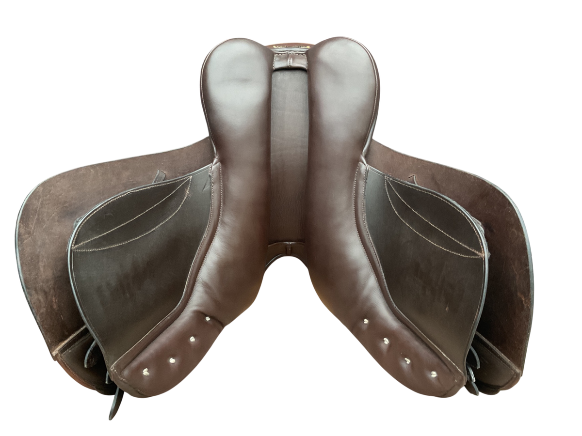 Adam Ellis VSD Saddle 17.5 MW