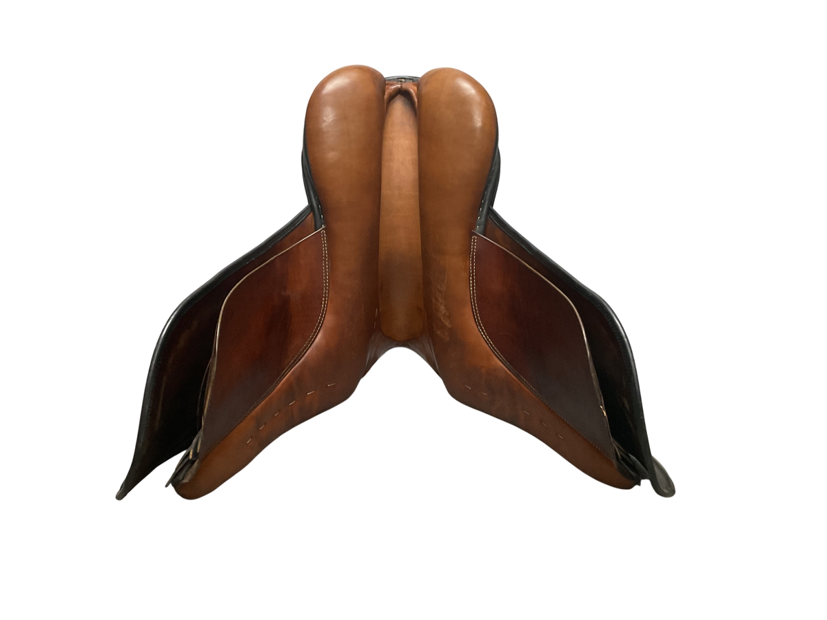 Stubben Romanus Dressage 18 32