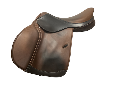 Royal Heritage Jump Saddle 18.5 M